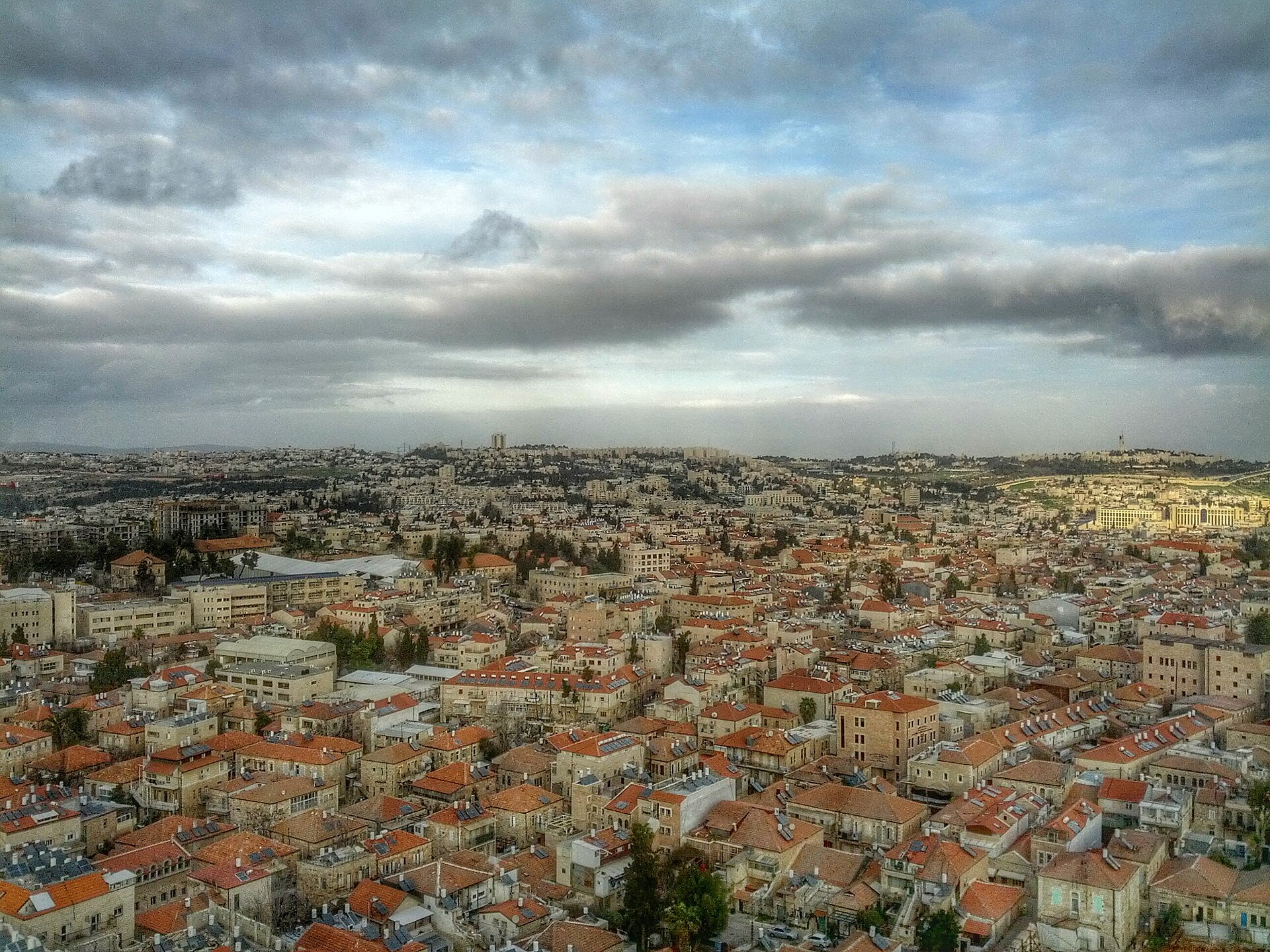 קולומביה פתחה שגרירות במערב ירושלים — המדינה העשירית שעושה כן, ובמקביל פרשה מקבוצת האג
