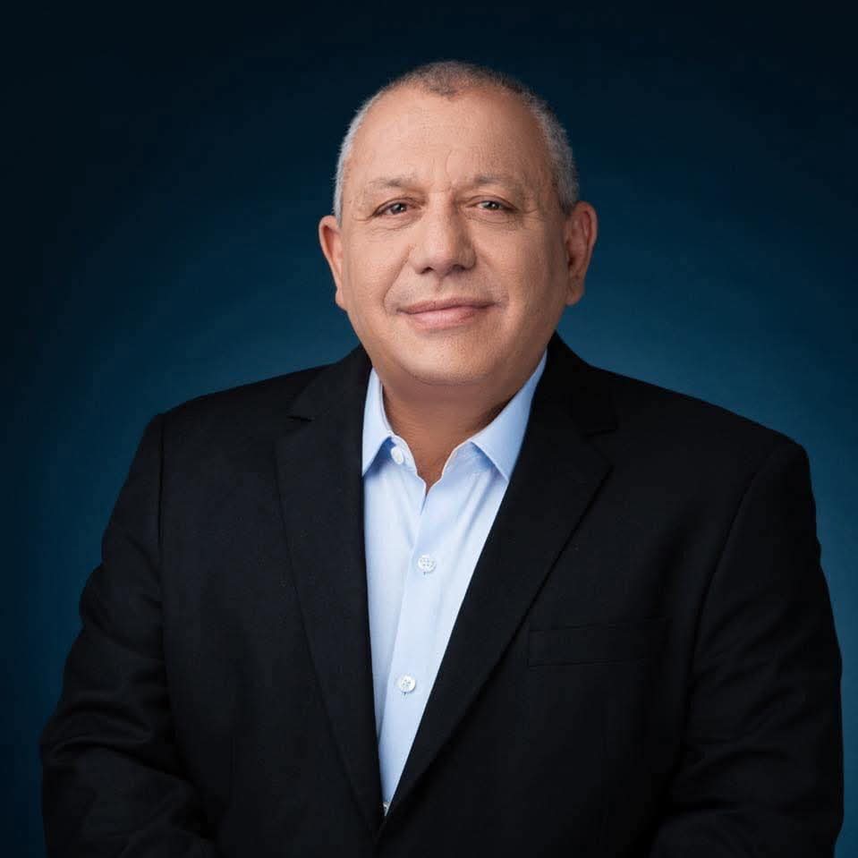 איזנקוט מכריז: אני רץ לראשות הממשלה — ומאותת לבנט לפנות את הדרך