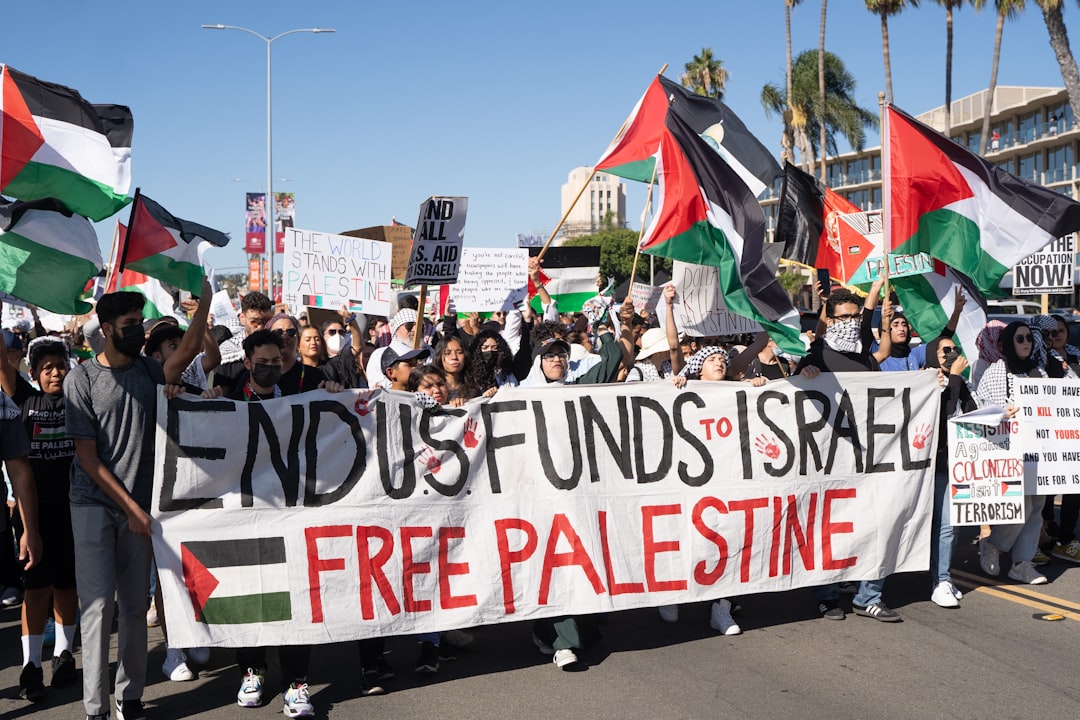 עיריית מונטריאול גינתה קריאות שנאה נגד השחקן הישראלי דור תורג'מן — ואמרה: לא נסבול זאת