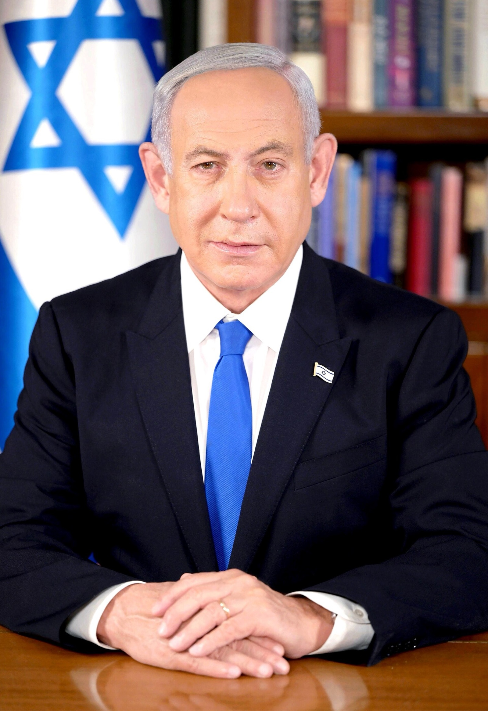 כתב אישום נגד יועץ קרוב של נתניהו — דרישה להרחיקו מלשכת ראש הממשלה